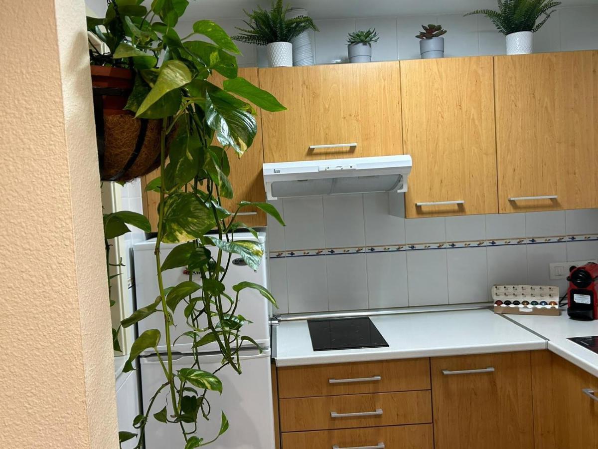 Apartamento Suite Torre Alta Parking Gratis Séville Extérieur photo